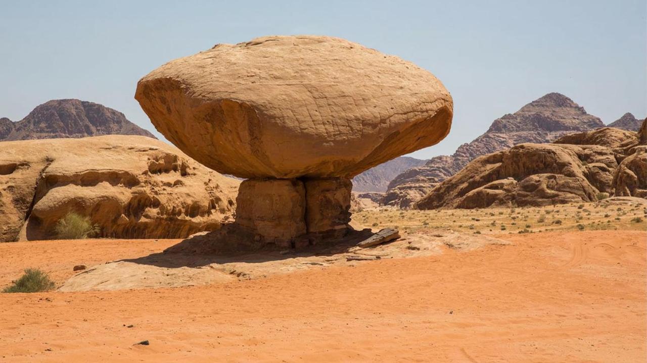 Отель Wadi Rum Al-Omar Экстерьер фото