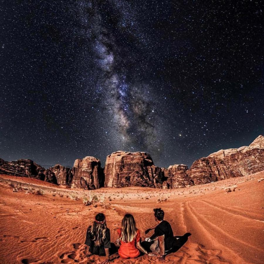 Отель Wadi Rum Al-Omar Экстерьер фото